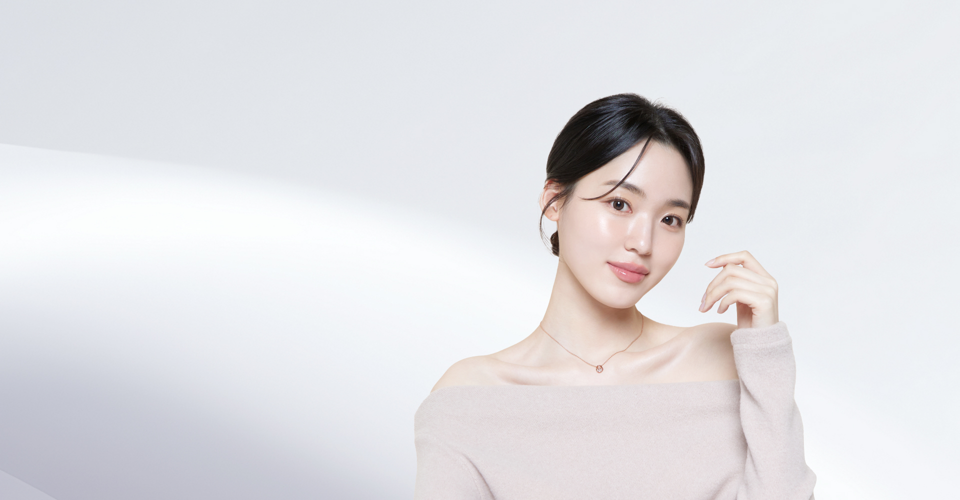 Hình ảnh chính LinearZ tại LIENJANG - Nâng cơ thiết kế theo từng lớp da