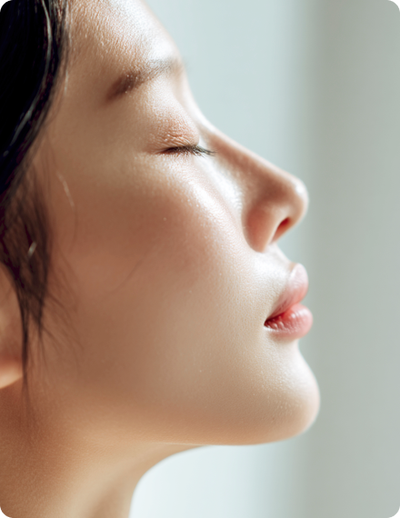 Hình ảnh giới thiệu tiêm tạo đường nét khuôn mặt